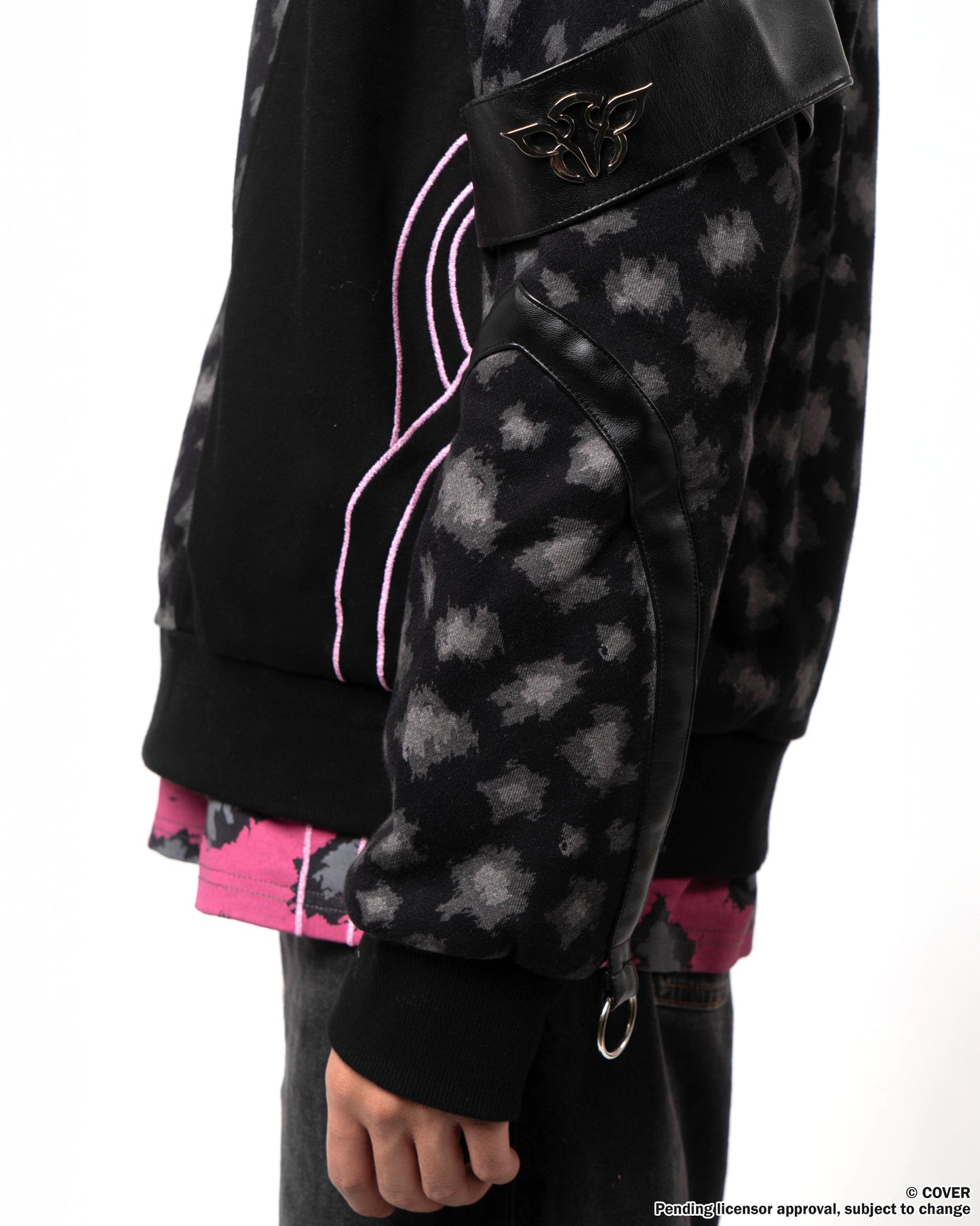 Raora Panthera Hoodie OTAKU