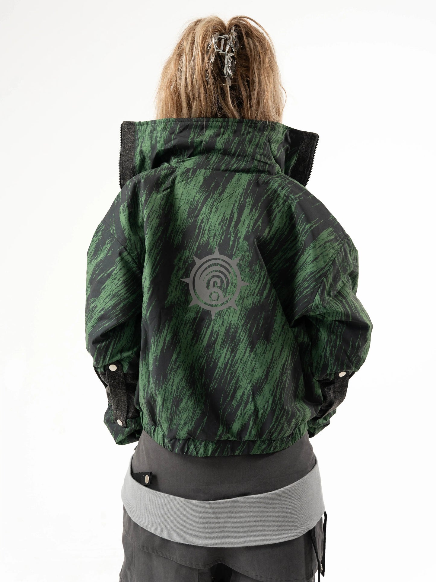 Riyo Crop Jacket