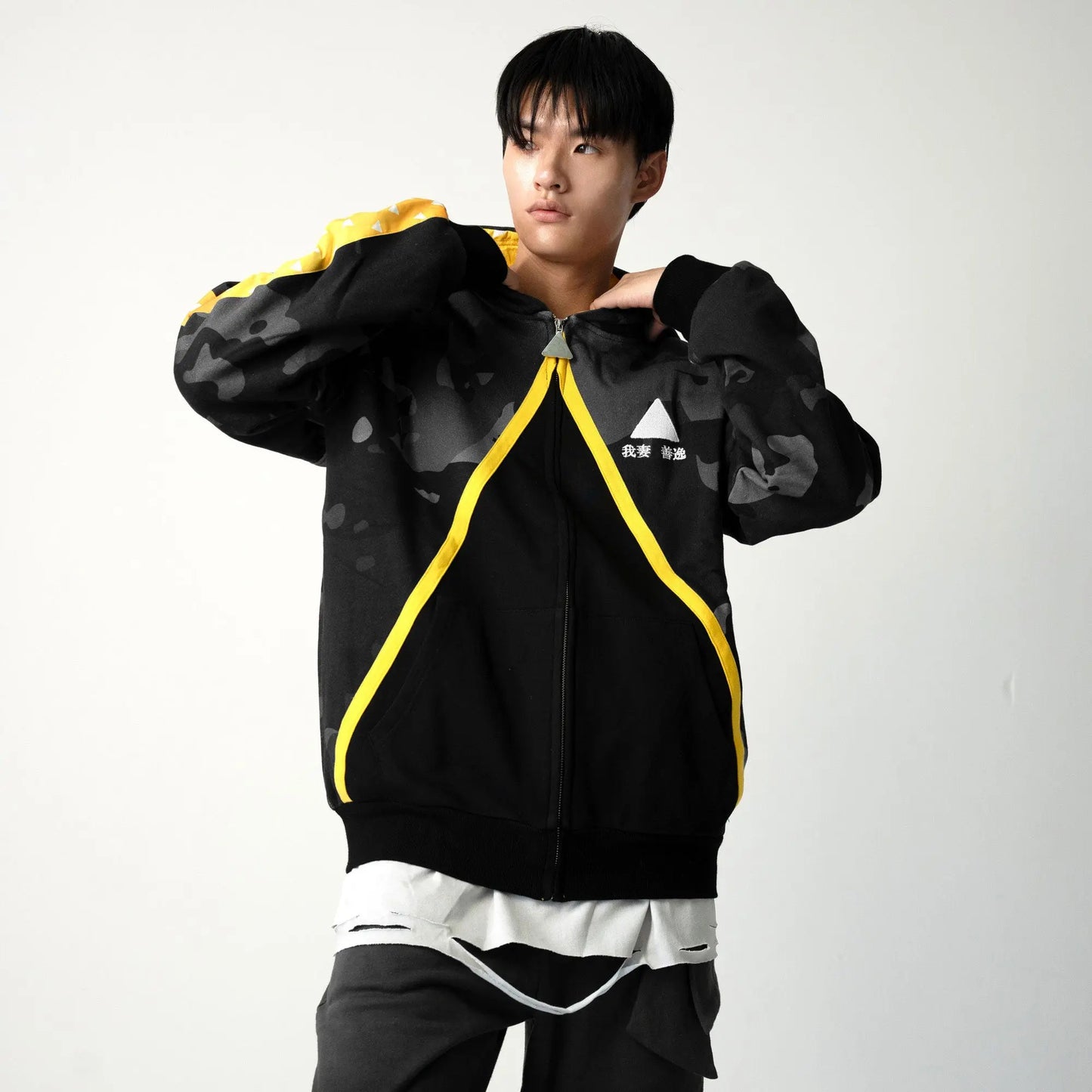 Zenitsu Hoodie OTAKU