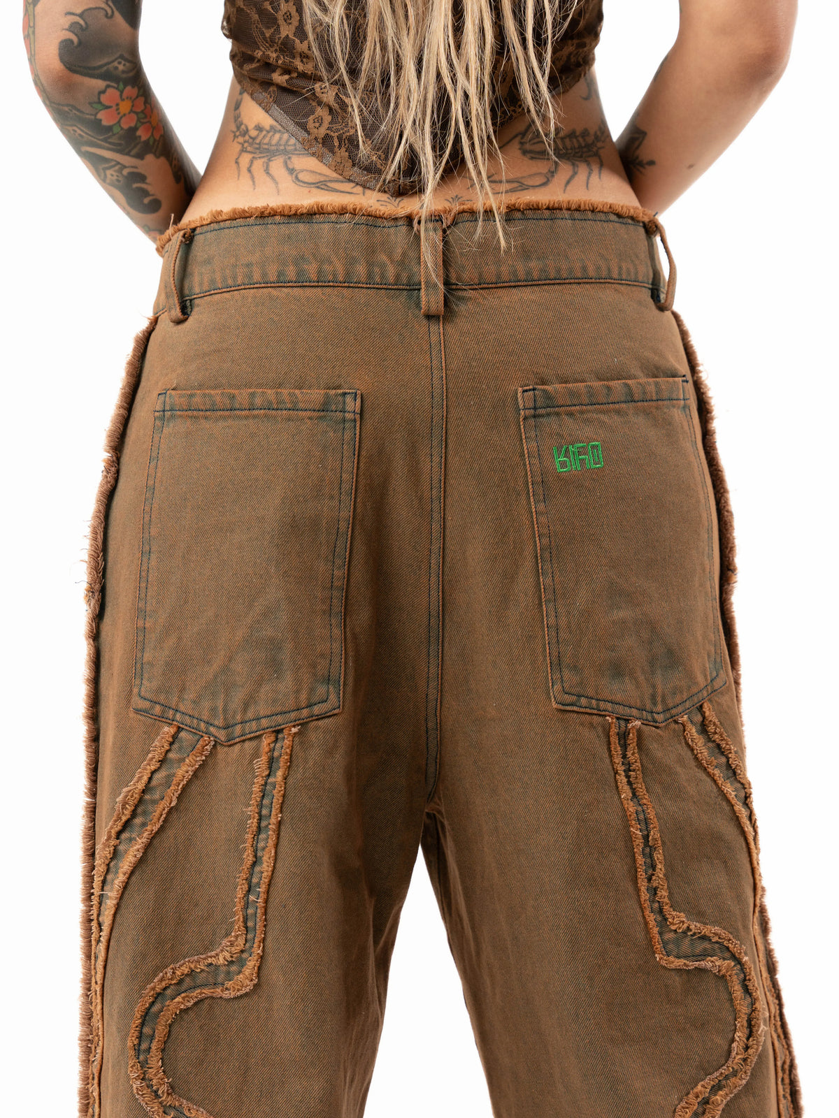Riyo Distressed Jeans OTAKU