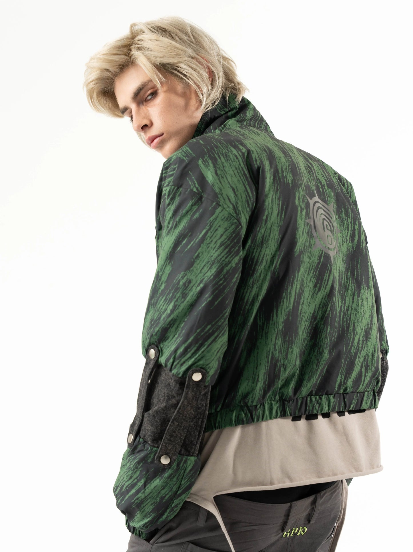 Riyo Crop Jacket OTAKU