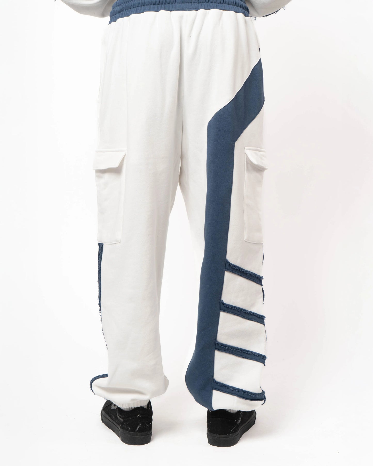 Akaza Sweatpants