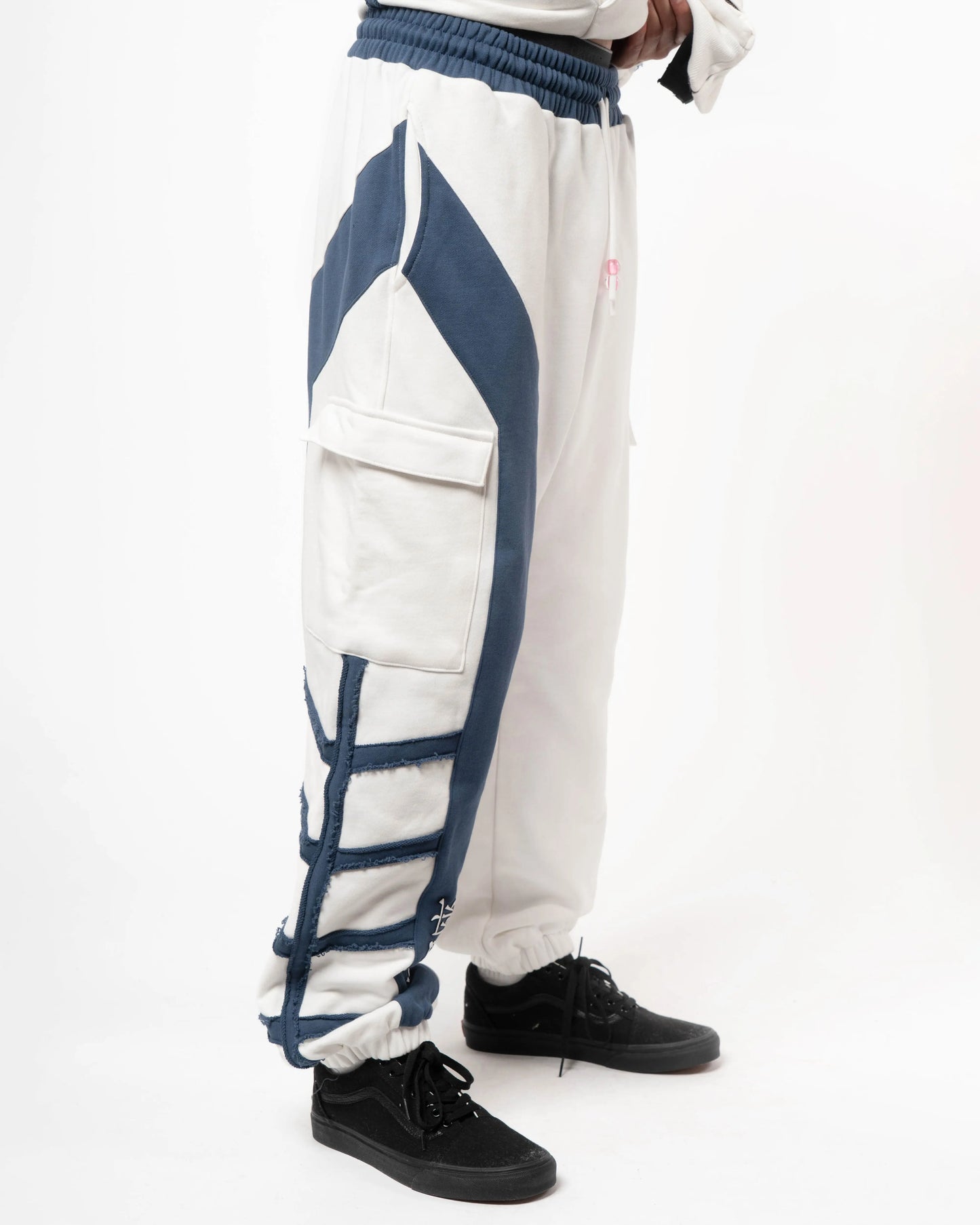 Akaza Sweatpants