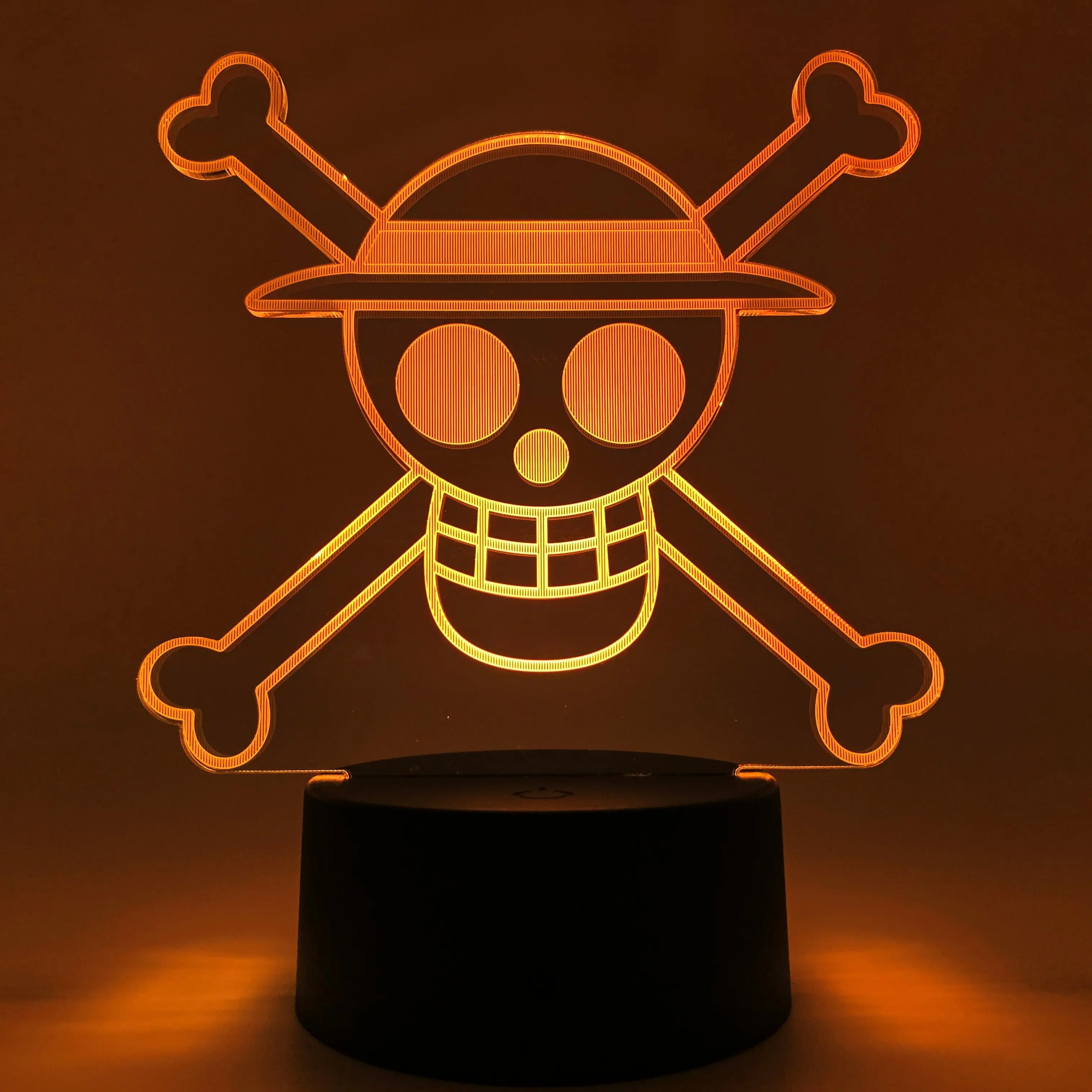 Jolly Roger Otaku Lamp