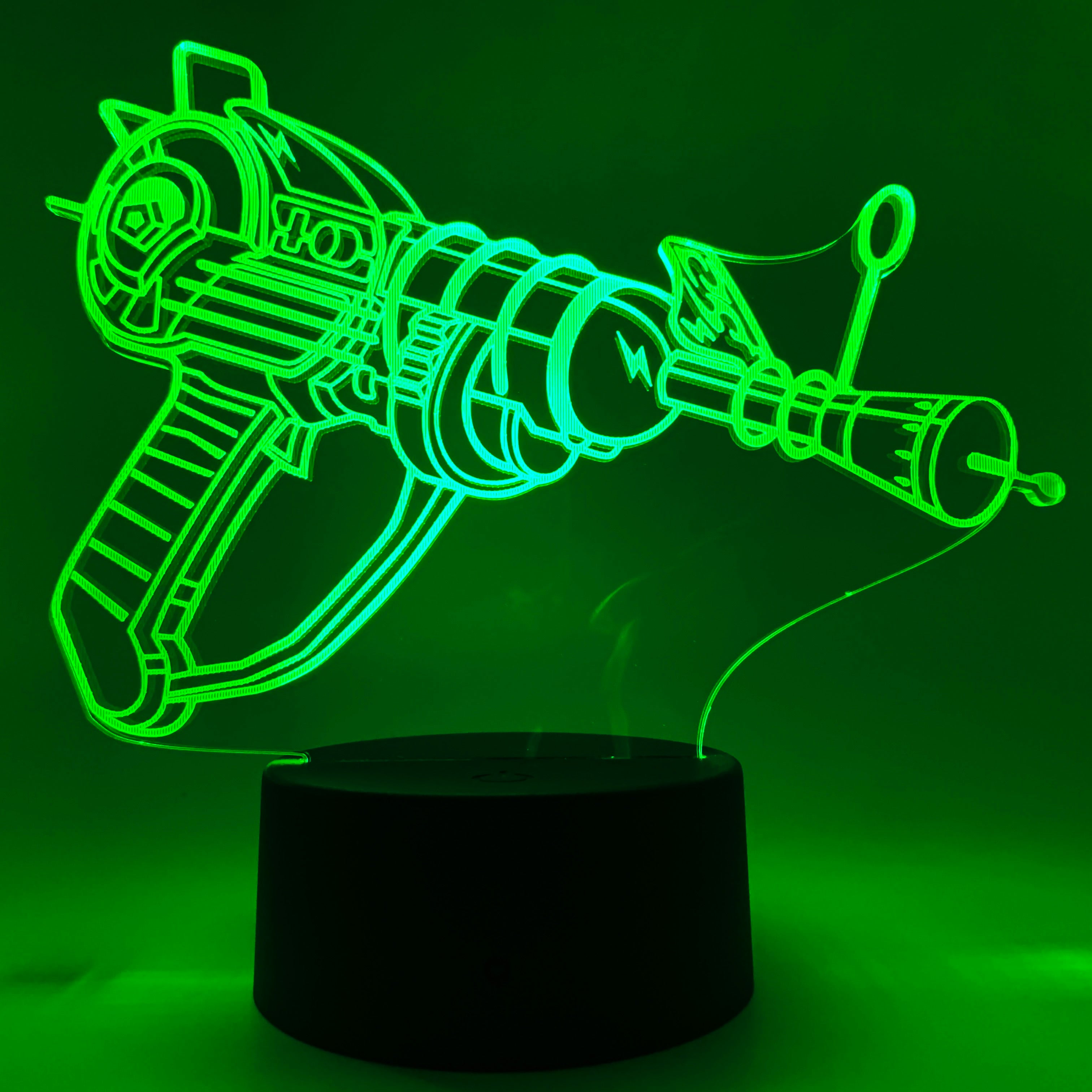 Ray Gun Otaku Lamp (Call of Duty)