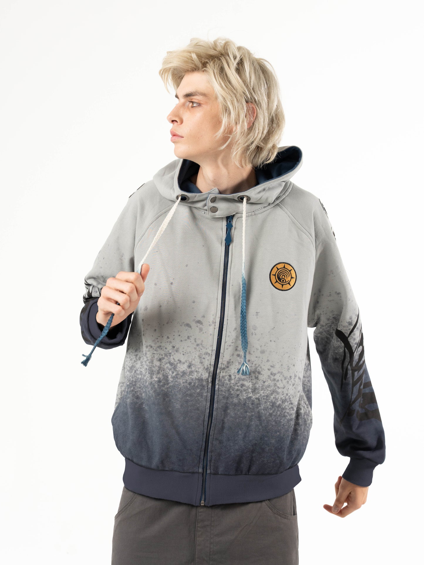 Tamsy Hoodie