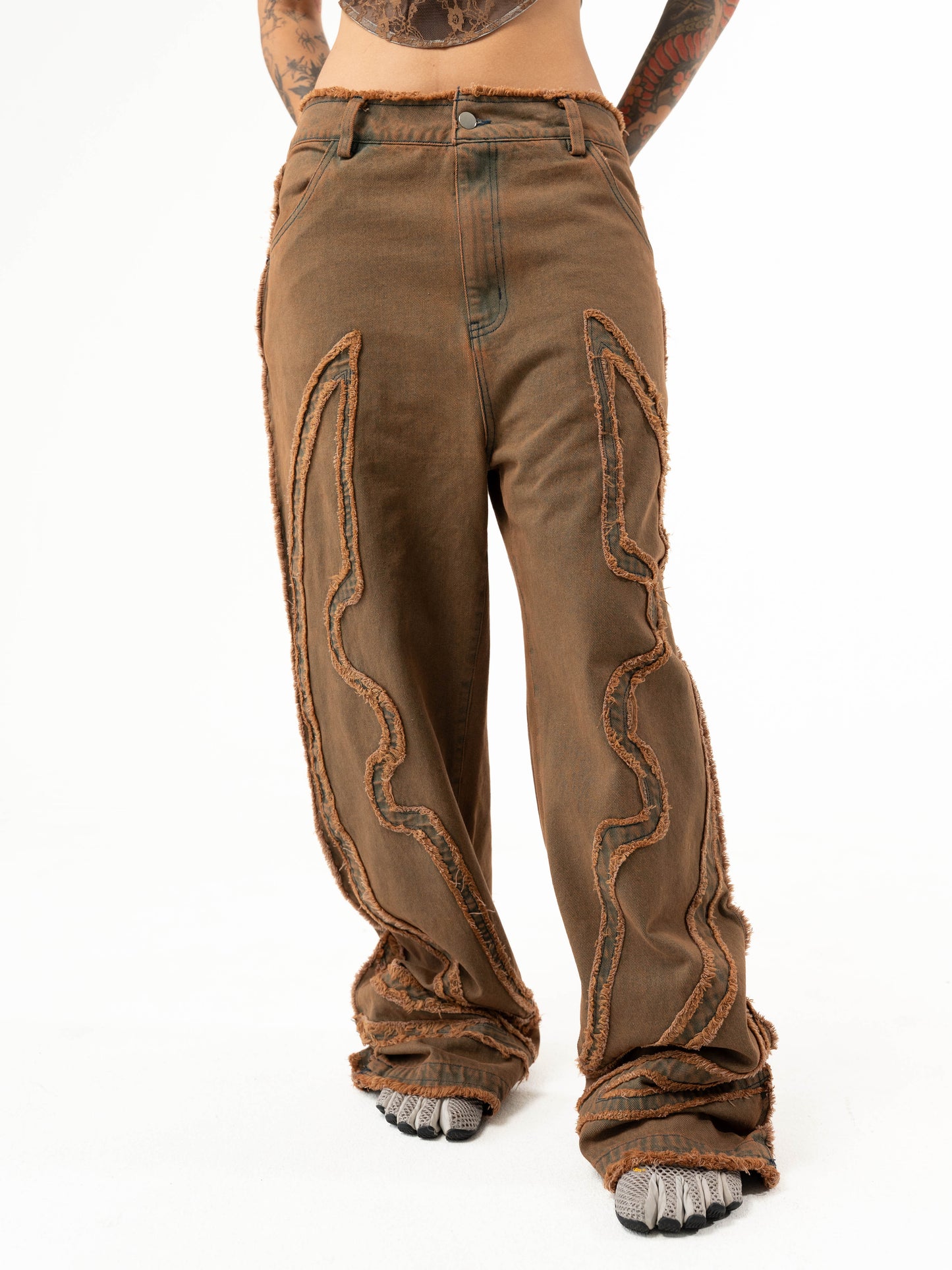 Riyo Distressed Jeans