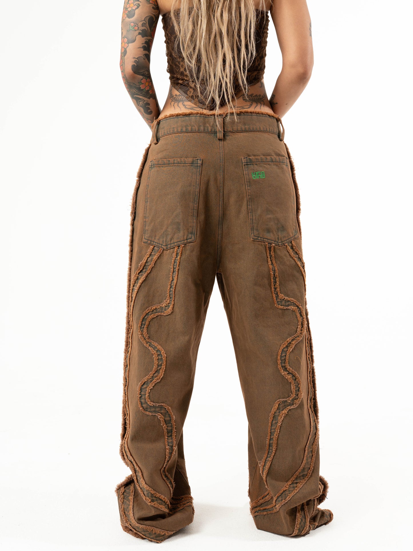 Riyo Distressed Jeans